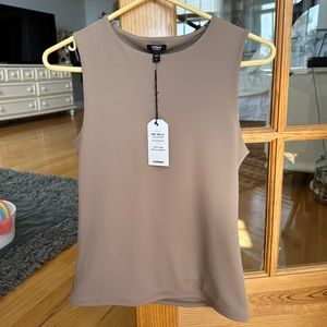 Express Body Contour High Compression High Neck Shirt